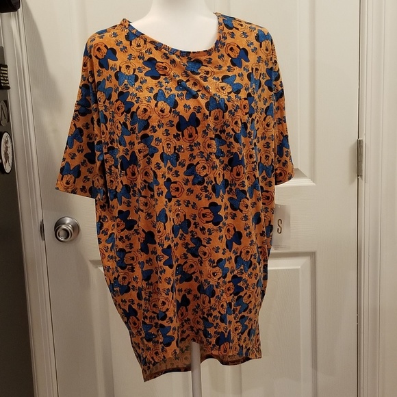 LuLaRoe Tops - 🆕️Minnie LuLaRoe Irma